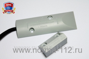 ИО 102-20/А3П Накладной, корпус пластмассовый, переключающий контакт, зазор не менее 15 мм, датчик 1