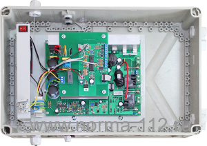 SKAT -V.24DC-18 исп. 5  24В, 18А, уличное исп., IP 56, вандалоустойчивый пластиковый корпус